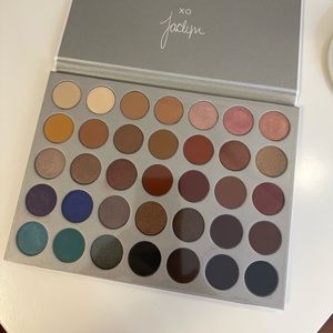 Morphe Jaclyn Hill Palette